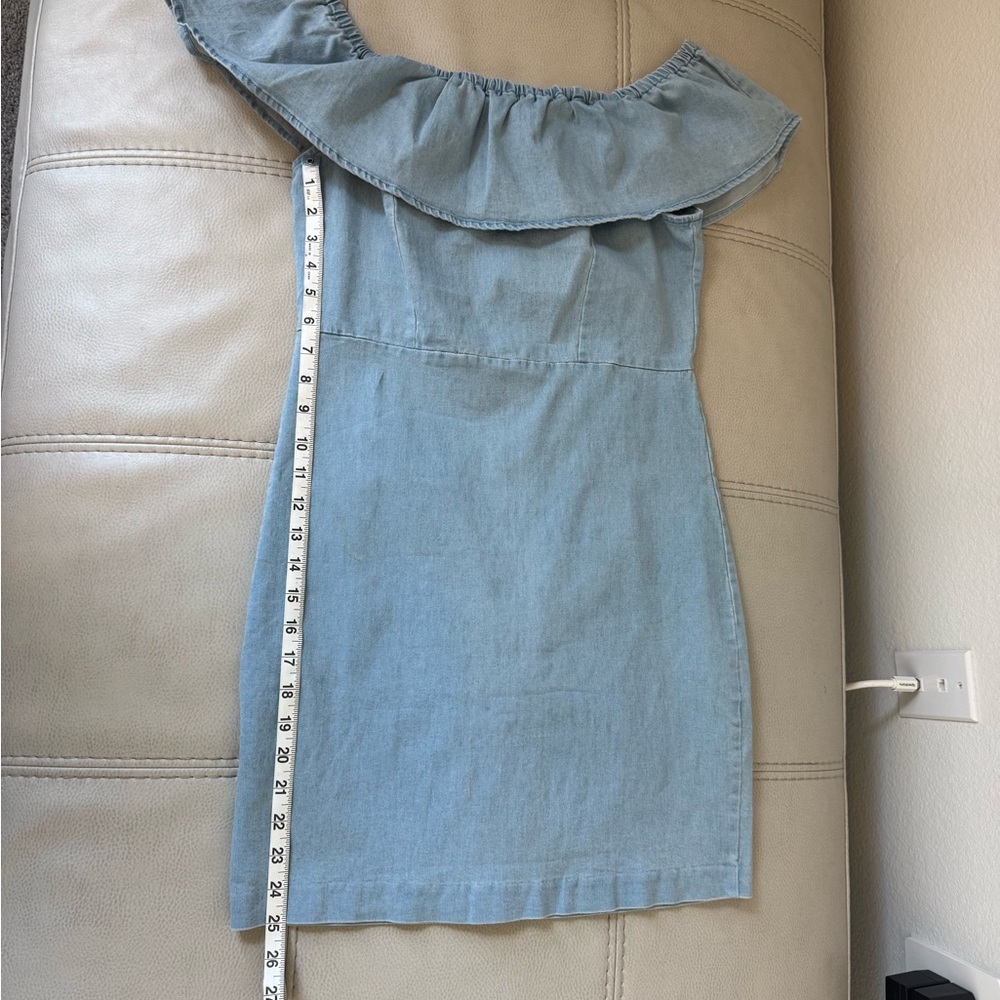 Lulu's Ruched Off-Shoulder Sundress - Picture 4 of 7
